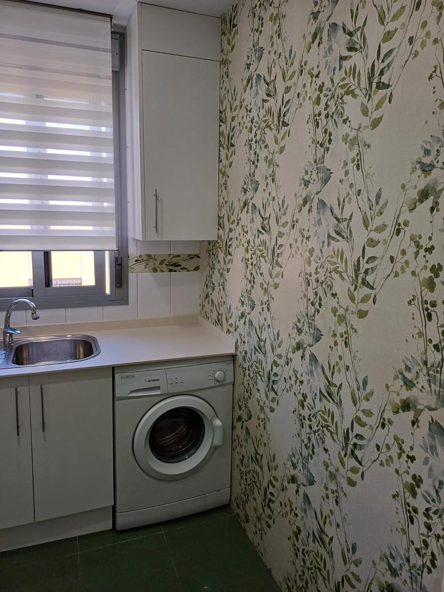 Apartamento Virgen De La Victoria Séville Extérieur photo